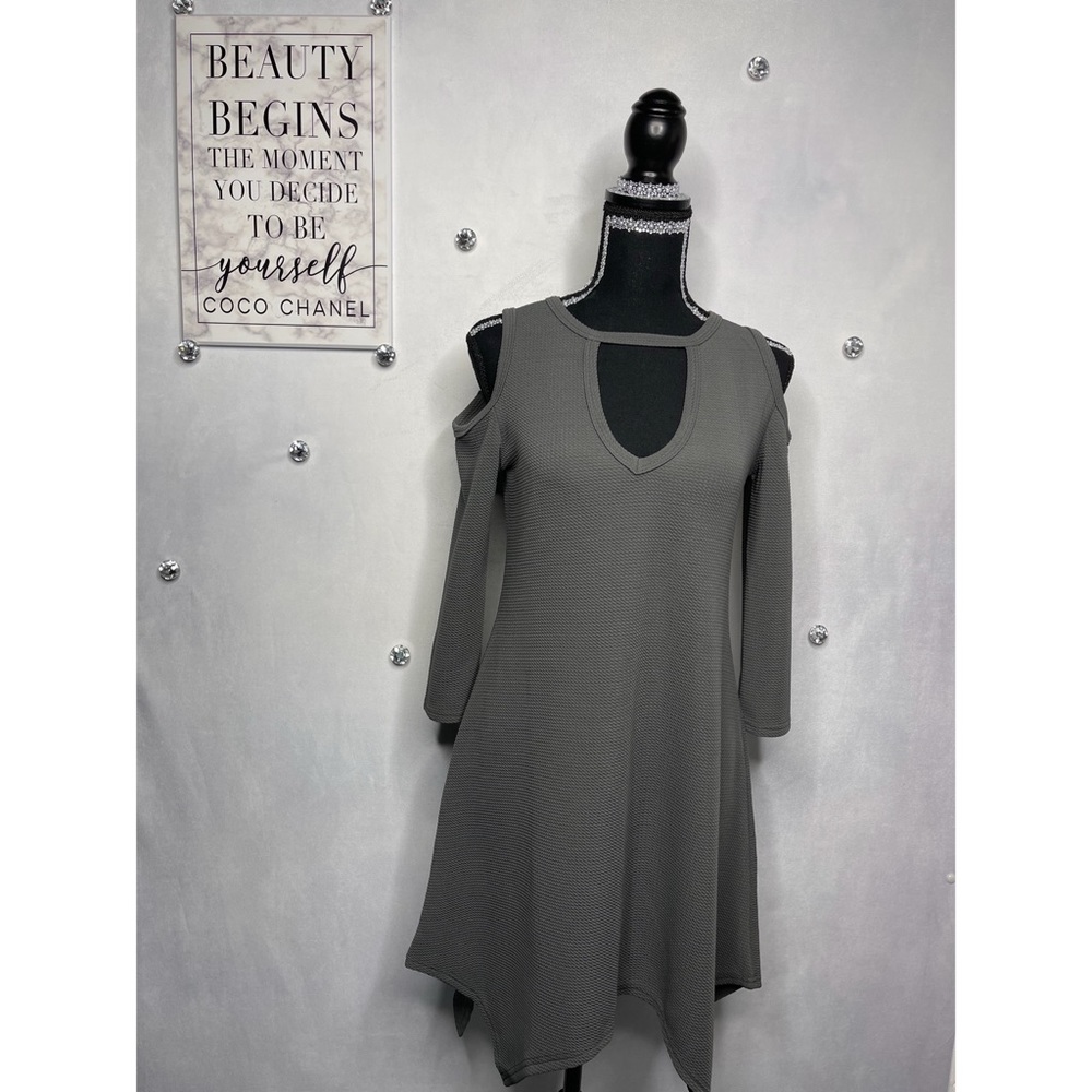 DEEP V OPEN SHOULDER DRESS